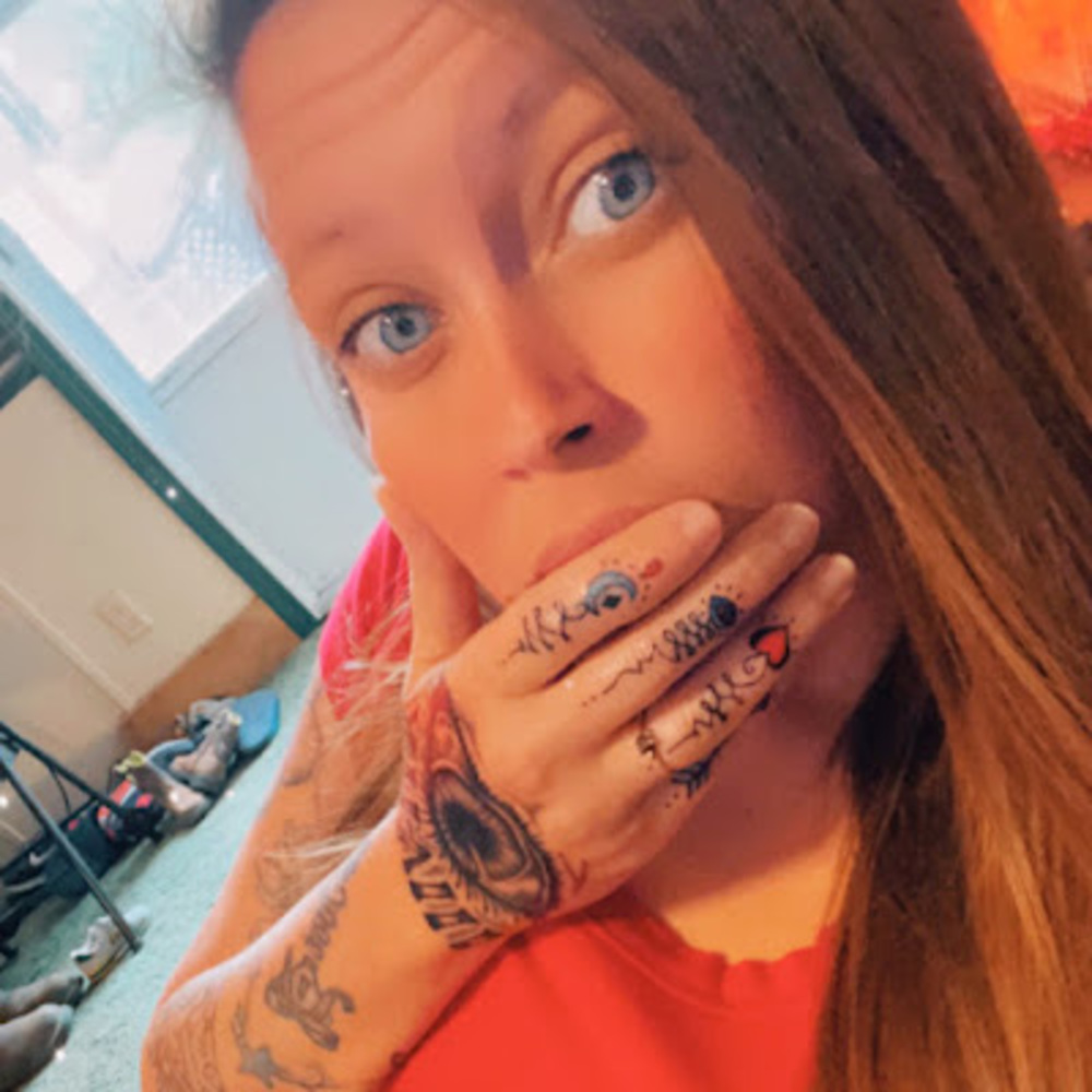 Meet your Posher, Alayna